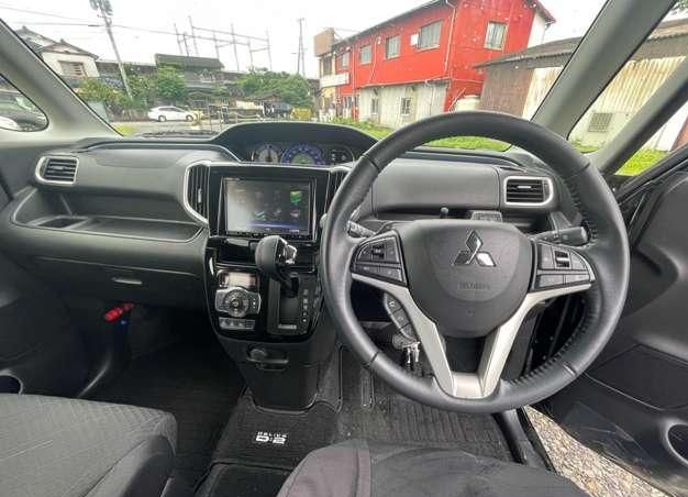 2018 Mitsubishi Delica D2 Hybrid