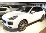 2017 Porsche Cayenne Platinum Edition