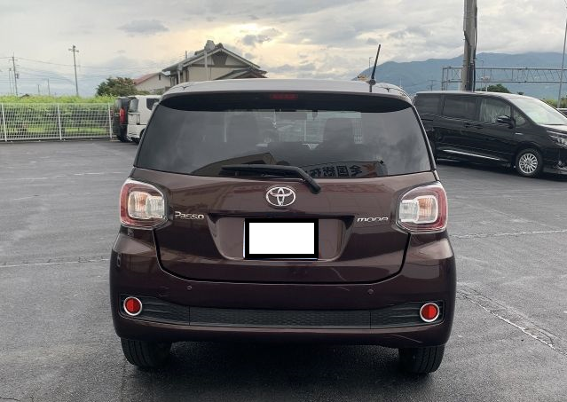 2017 Toyota Passo