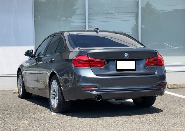 BMW 318i Series 2018