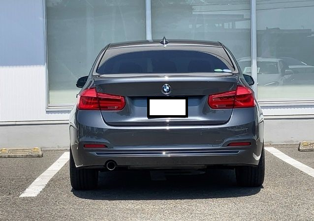 BMW 318i Series 2018