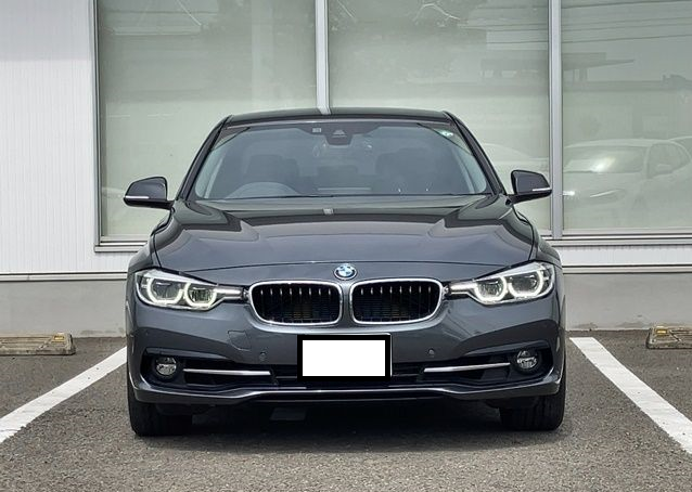 BMW 318i Series 2018