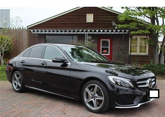 2018 Mercedes-Benz C200 AMG Line