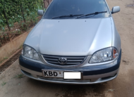 2000 Toyota Avensis