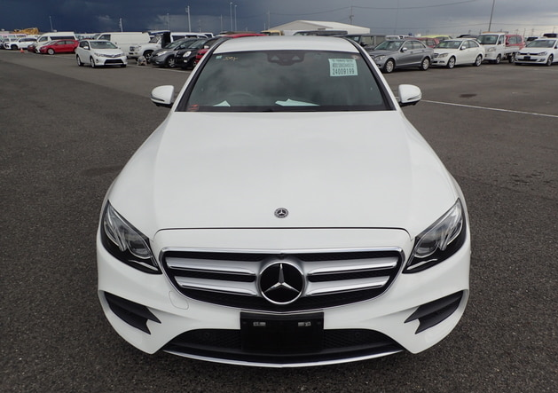 Mercedes-Benz E-Class E200 AV Sport