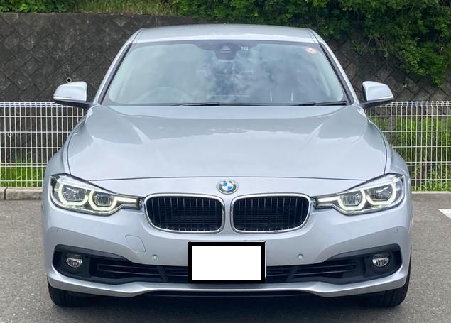 2017 BMW 318i