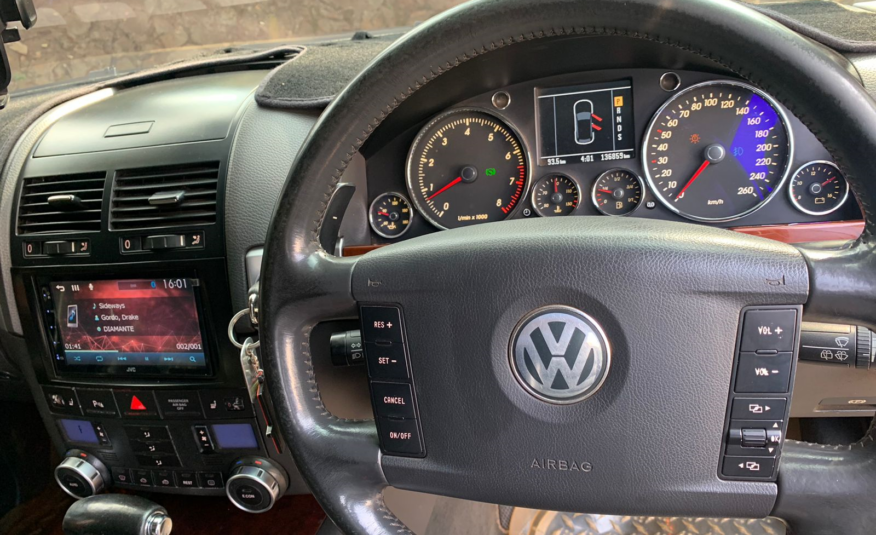 2005 Volkswagen Touareg V6