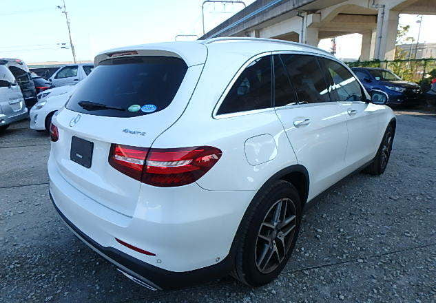 Mercedes-Benz GLC250 4MATIC Sports