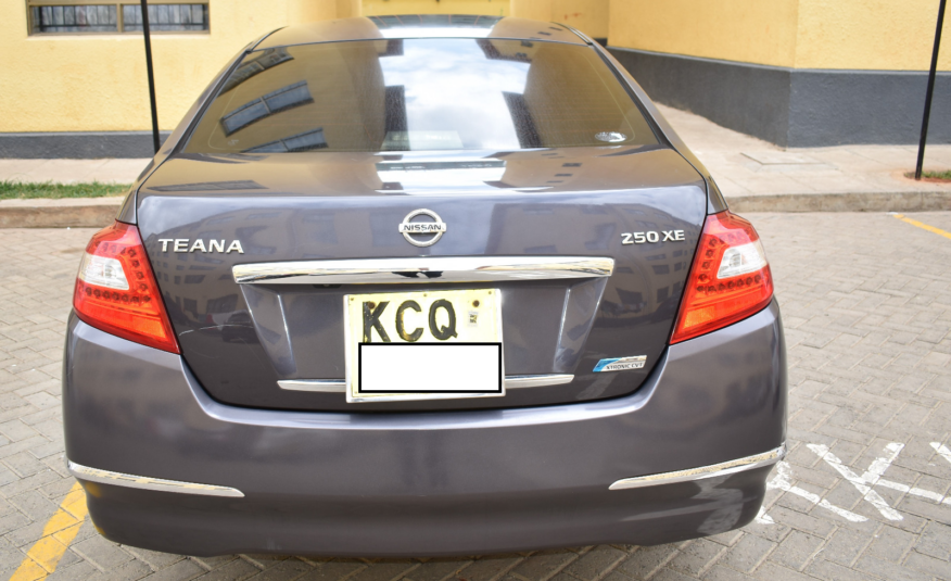 Nissan Teana 250XE