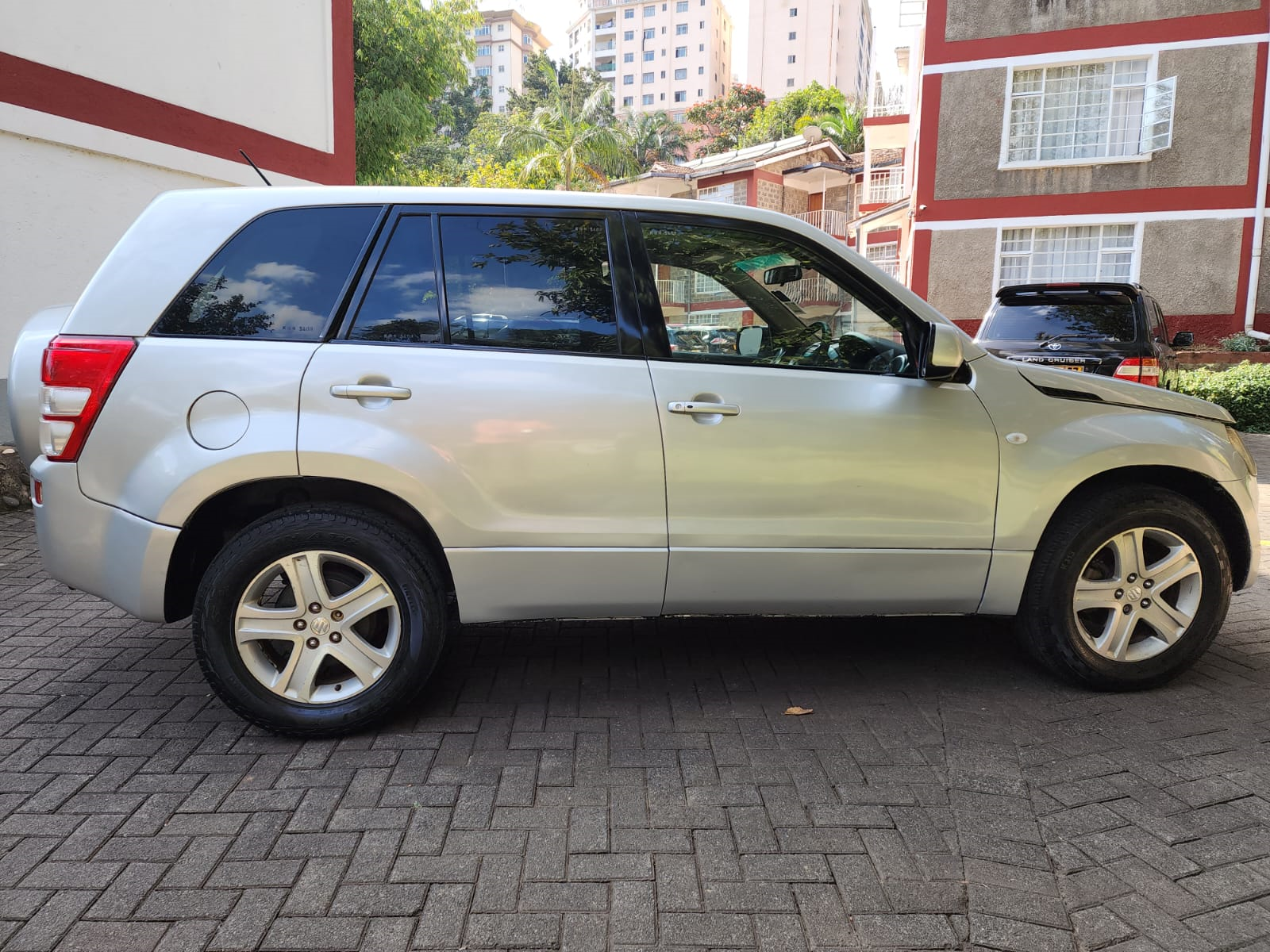 2005 Suzuki Escudo