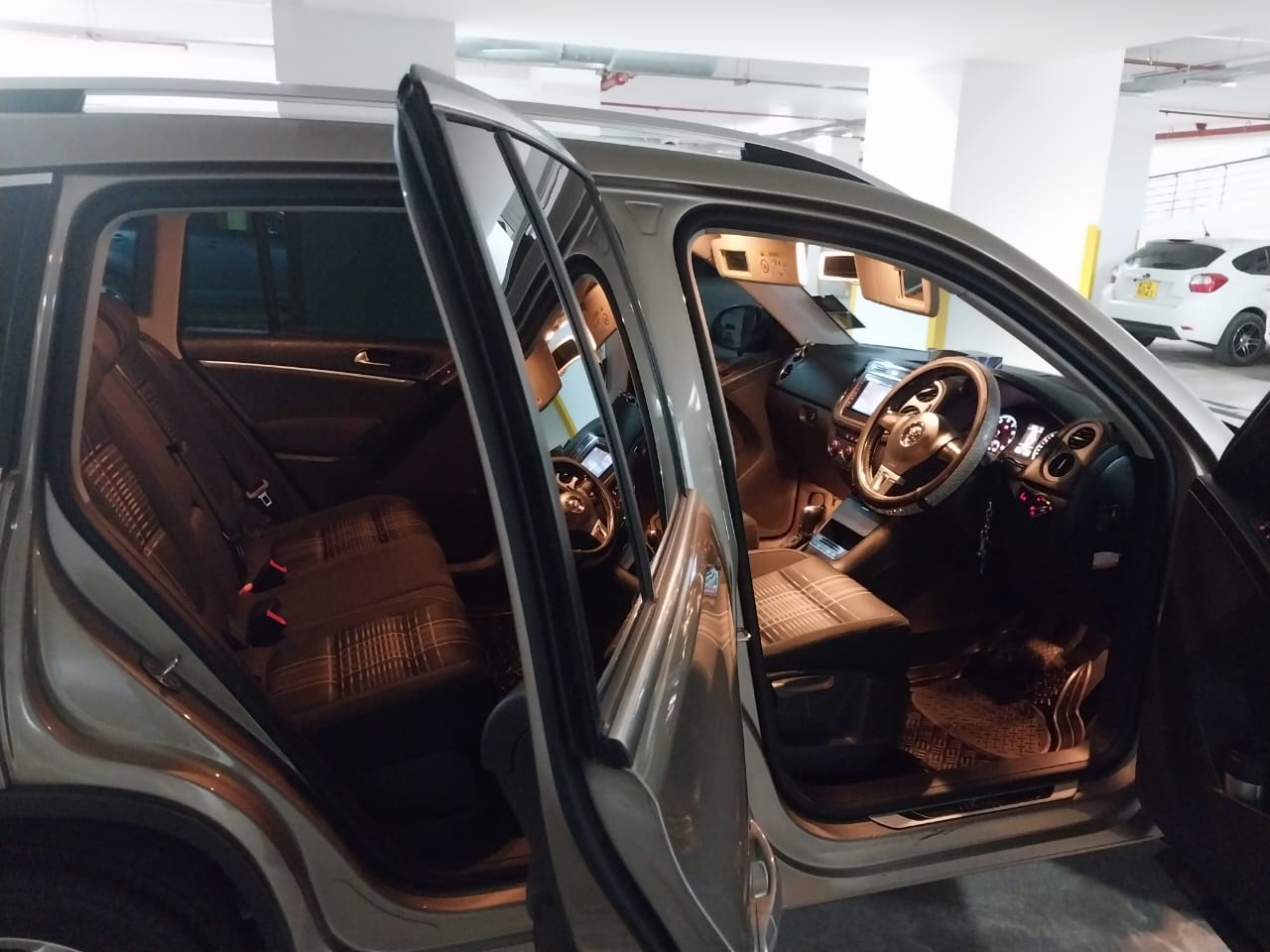 2016 Volkswagen Tiguan S