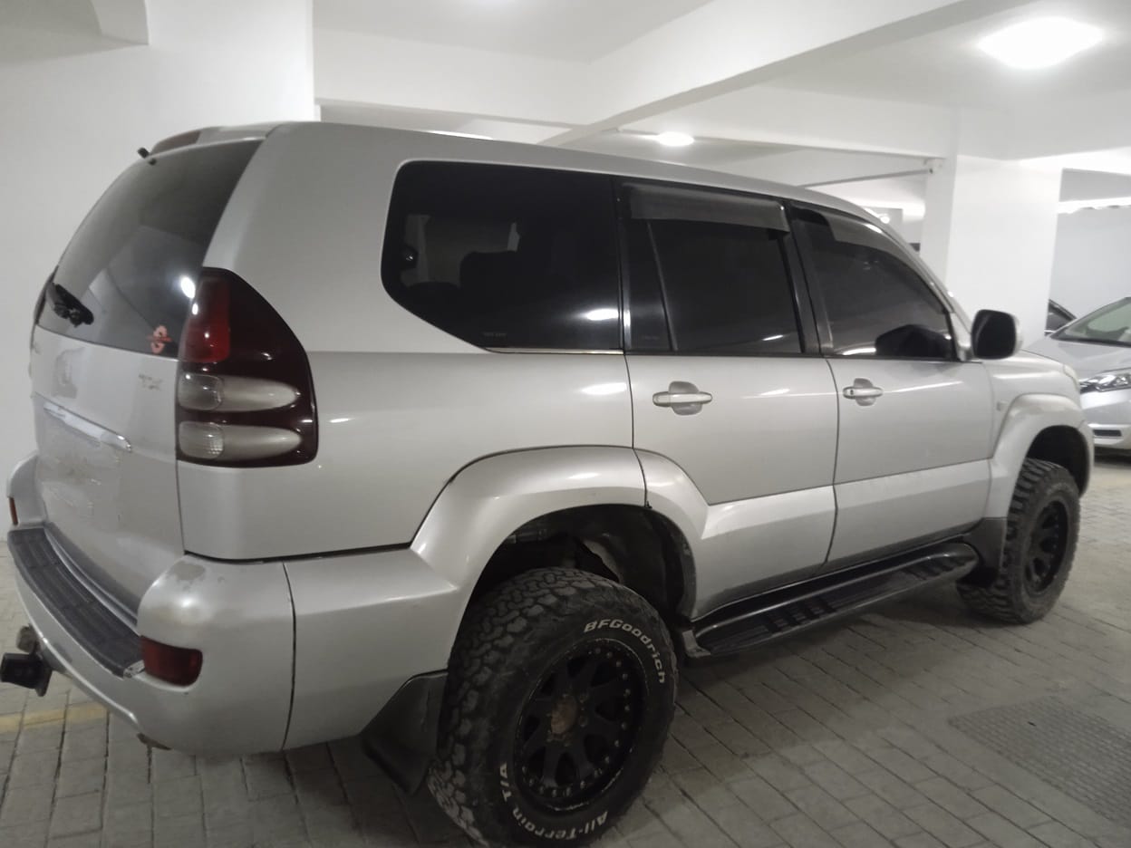 2003 Toyota Land Cruiser Prado