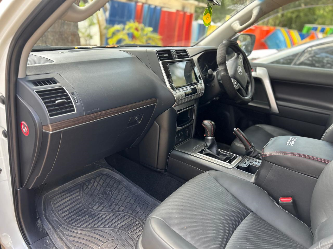 2019 Toyota Land Cruiser Prado