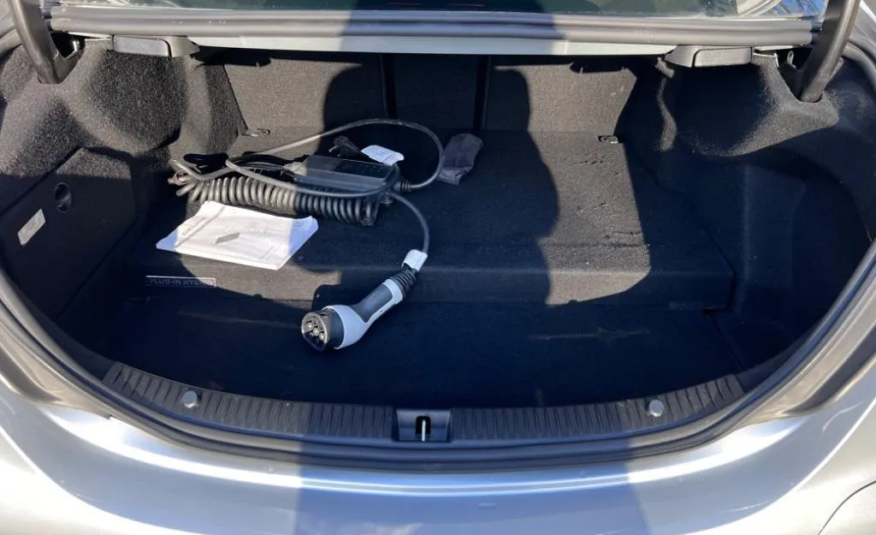 2018 Mercedes-Benz C350e Plug-In Hybrid