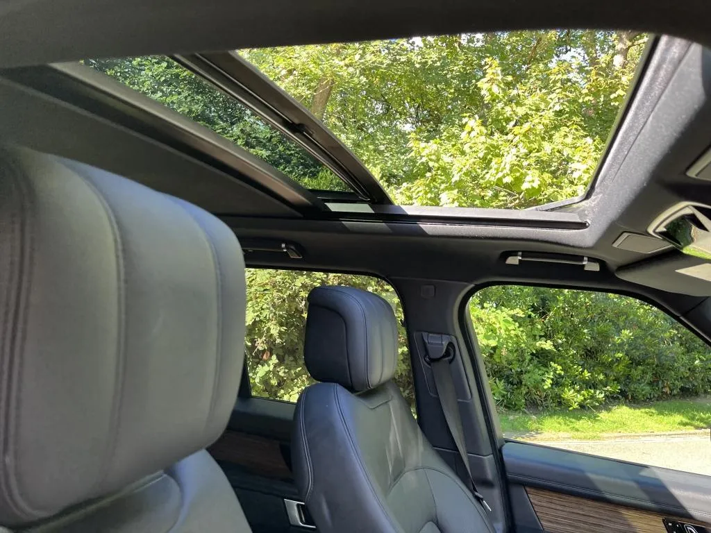 2019 Land Rover Range Rover Vogue Hybrid