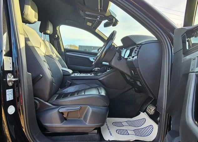 2019 Volkswagen Touareg 3.0L Diesel