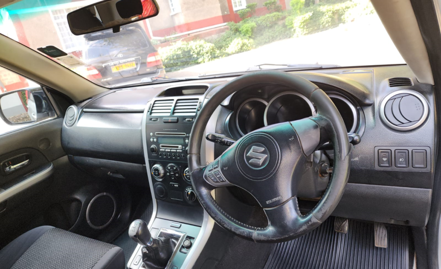 2005 Suzuki Escudo