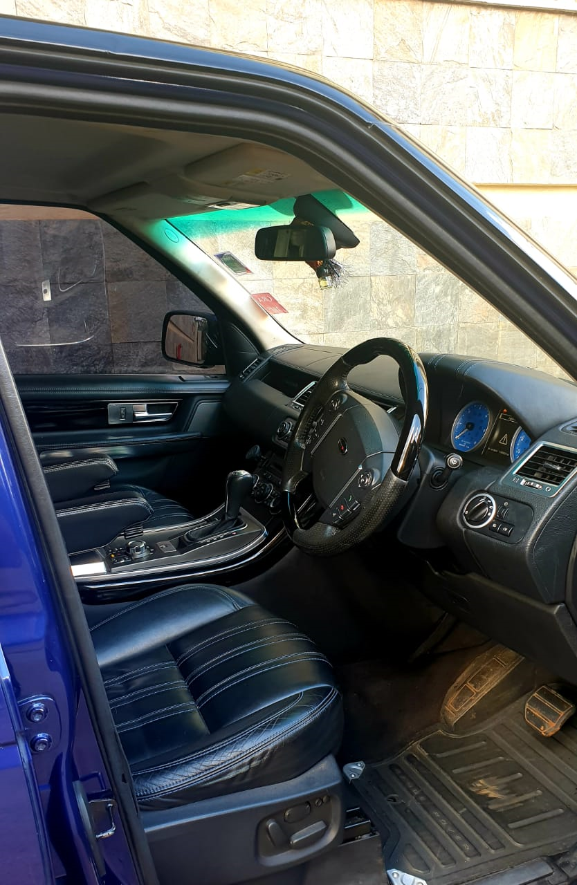 2009 Range Rover Sport HSE BESPOKE Edition