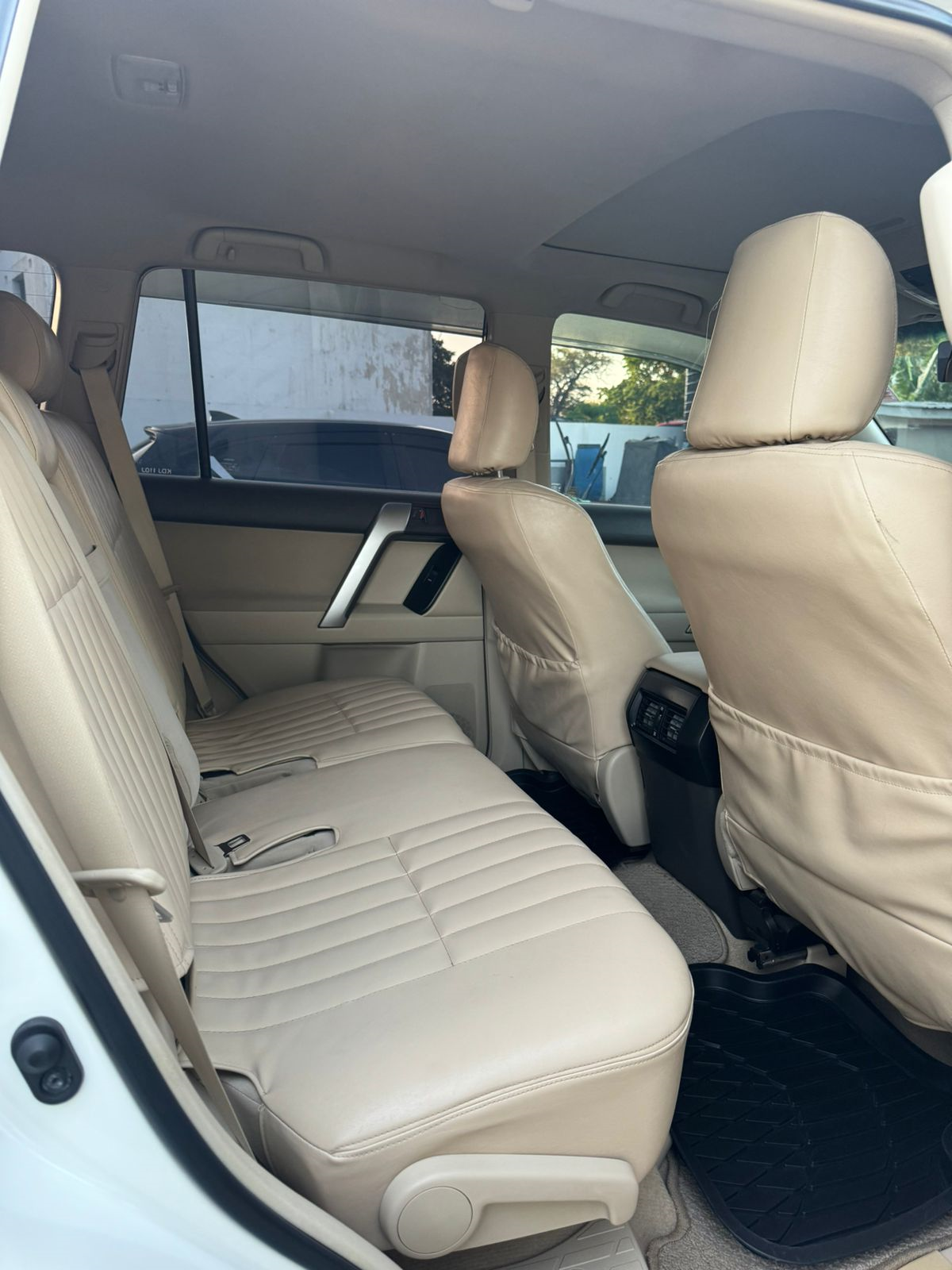 2017 Toyota Land Cruiser Prado