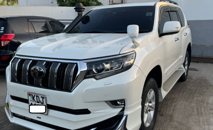 2017 Toyota Land Cruiser Prado