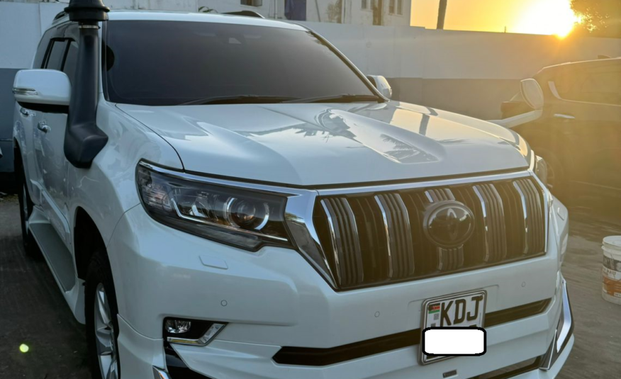 2017 Toyota Land Cruiser Prado