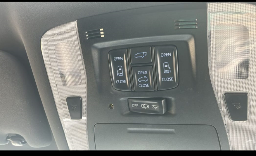 2017 Toyota Alphard