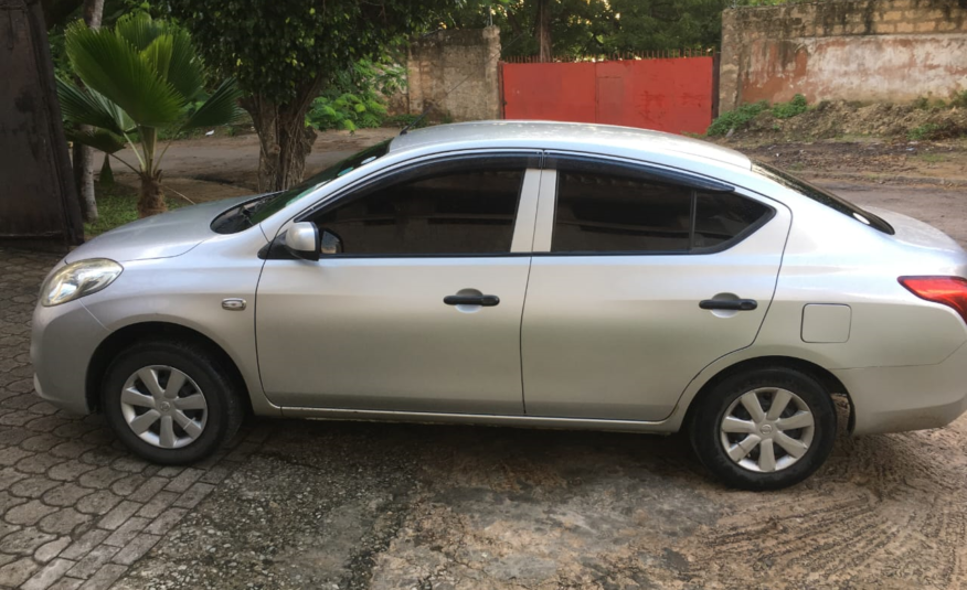 2013 Nissan Latio