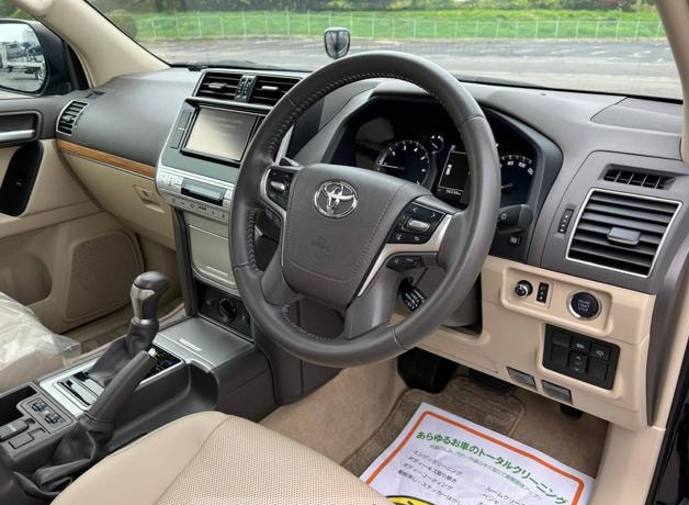 2020 Toyota Land Cruiser Prado TX