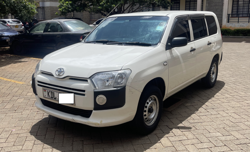 2016 Toyota Succeed SV Premium