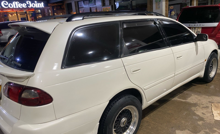 2000 Toyota Caldina