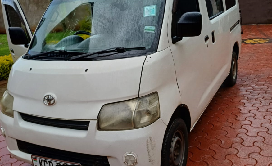 Toyota TownAce 2011