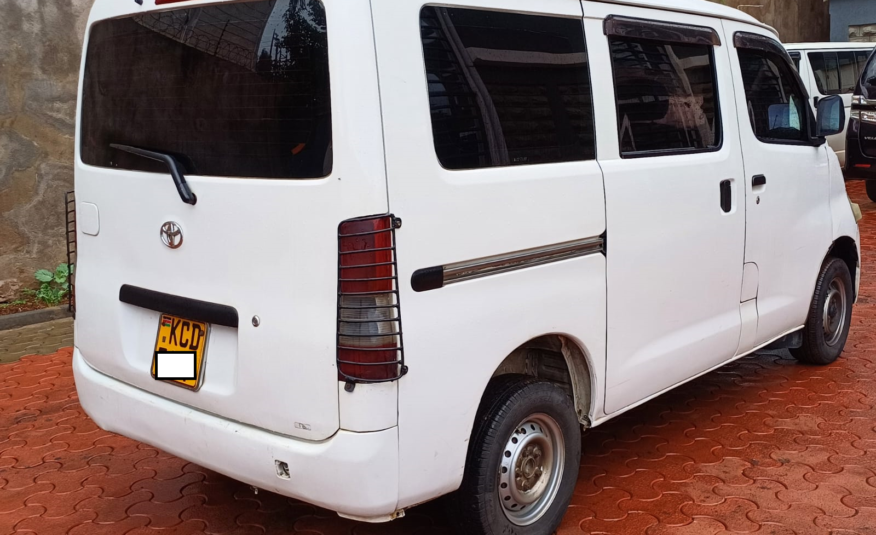 Toyota TownAce 2011