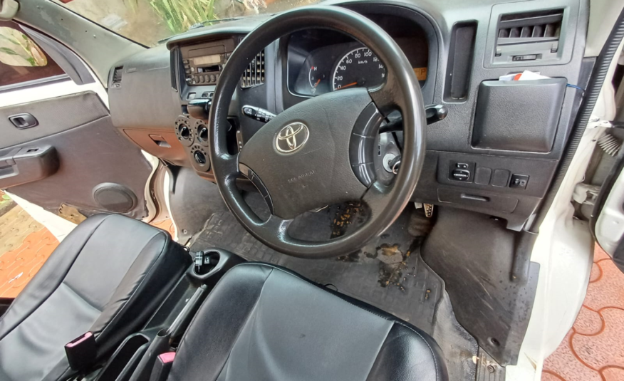 Toyota TownAce 2011