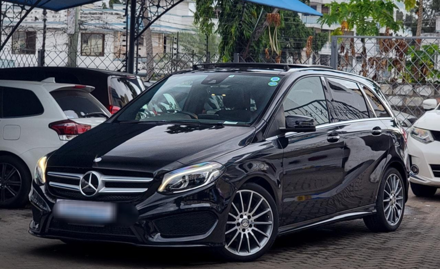 2017 Mercedes-Benz B180 AMG Line