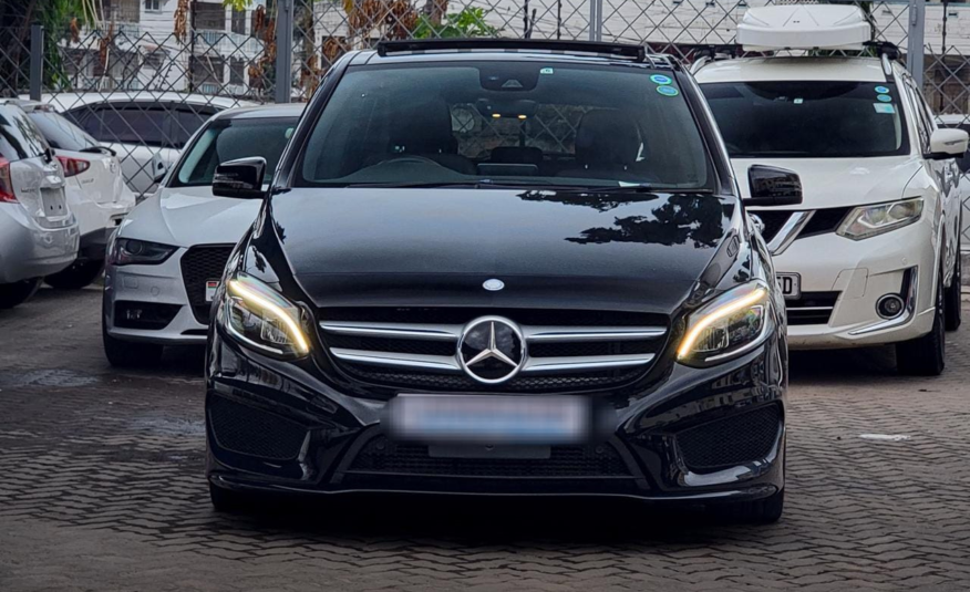 2017 Mercedes-Benz B180 AMG Line