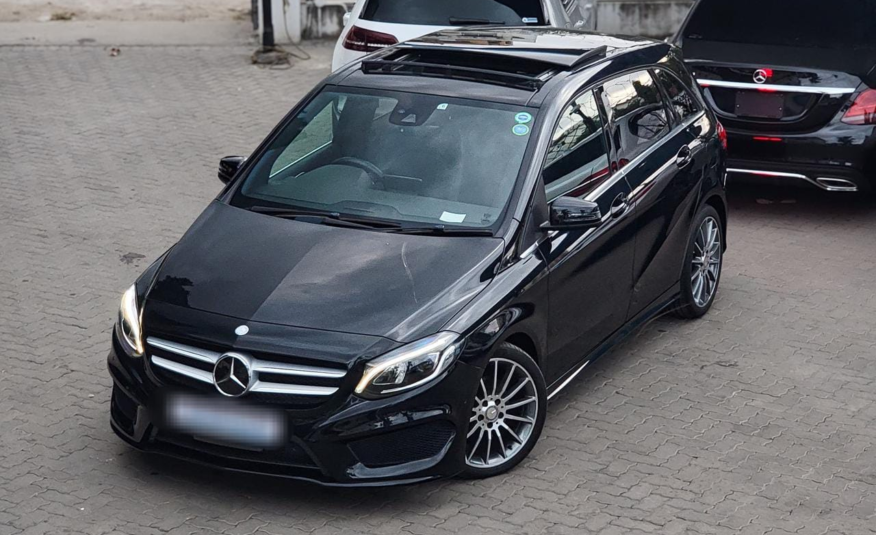 2017 Mercedes-Benz B180 AMG Line
