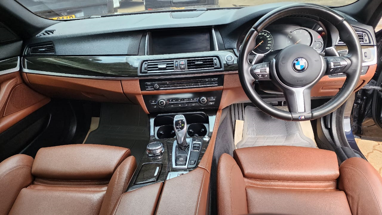 2016 BMW 528i M Sport Trim