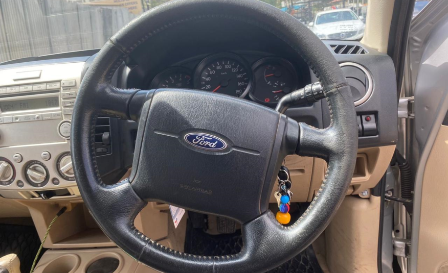 2010 Ford Everest