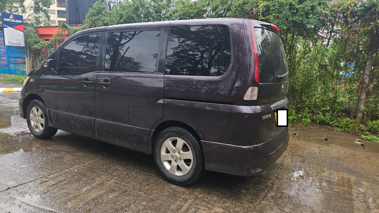 2008 Nissan Serena