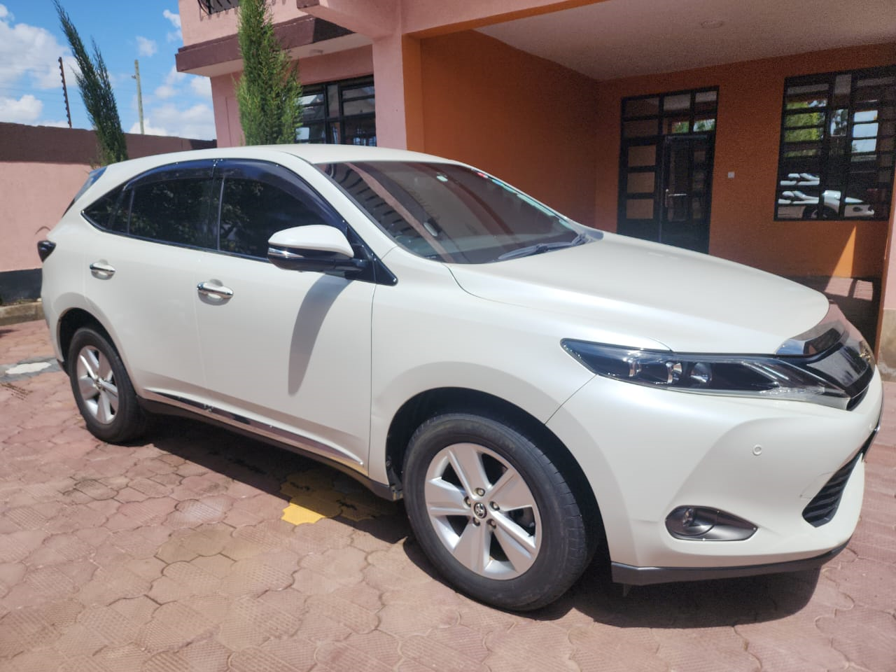 2017 Toyota Harrier