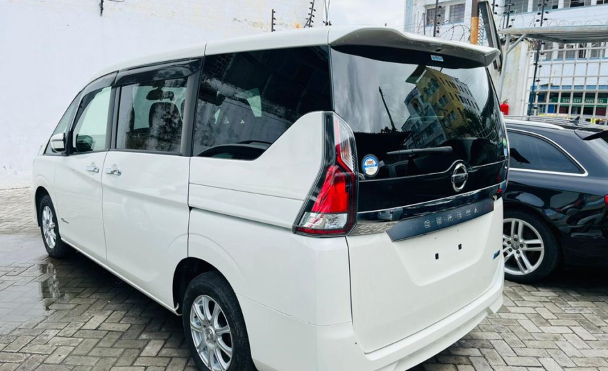 2016 Nissan Serena