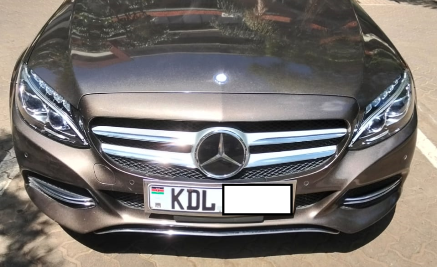 2016 Mercedes-Benz C200