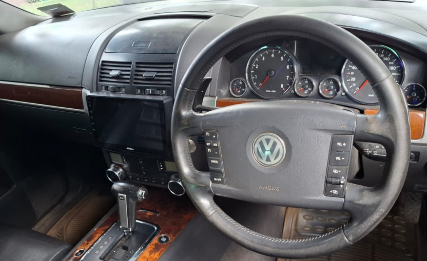 Volkswagen Touareg V6