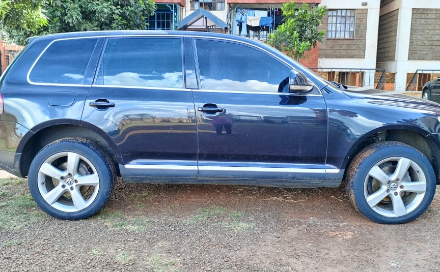 Volkswagen Touareg V6