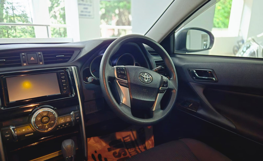 2017 Toyota Mark X