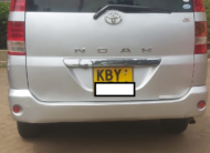2007 Toyota Noah