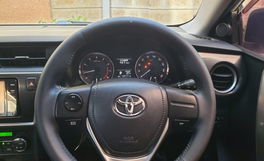 Toyota Auris 2014