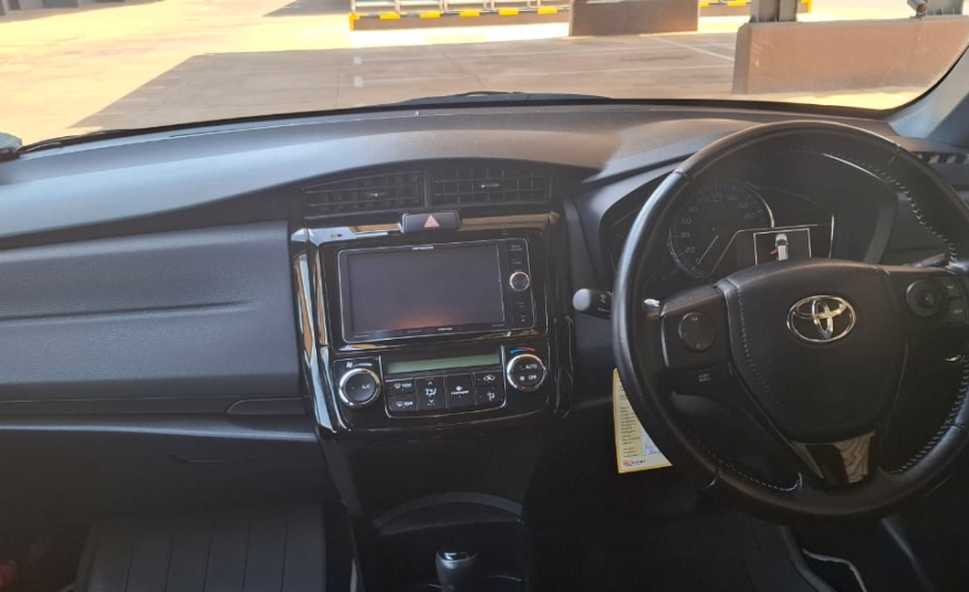 2017 Toyota Corolla Fielder Hybrid