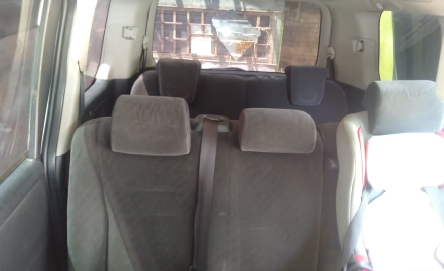 2012 Toyota Noah