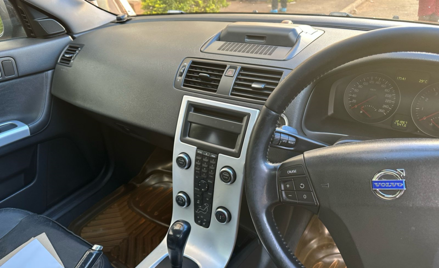 2012 Volvo V50